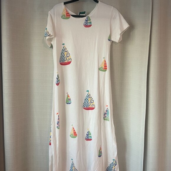 Cotton Short-Sleeved Resortwear in Sailing Motif - Picture 1 of 5